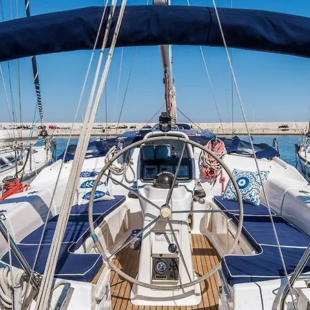 Charming Sailing Boat - Le Dimore Di Ines Μπάρι