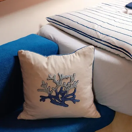 Charming Sailing Boat - Le Dimore Di Ines Bateau-hôtel *