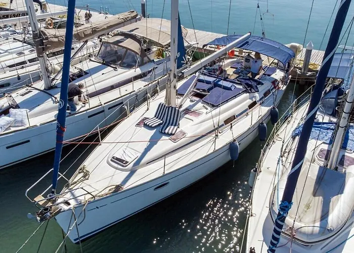 Botel Charming Sailing Boat - Le Dimore Di Ines