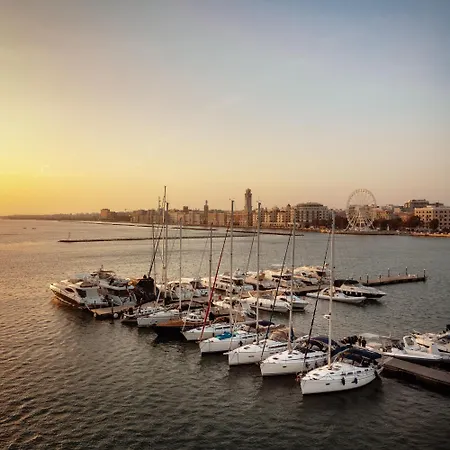Charming Sailing Boat - Le Dimore Di Ines Bådhotel *
