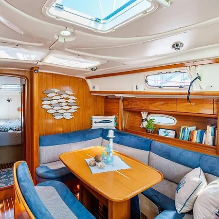 Charming Sailing Boat - Le Dimore Di Ines * בארי