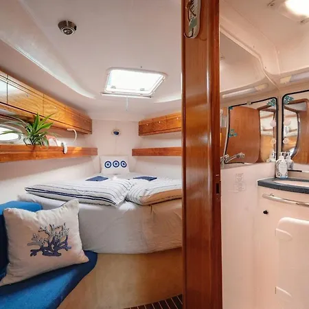 Úszó hotel Charming Sailing Boat - Le Dimore Di Ines Bari
