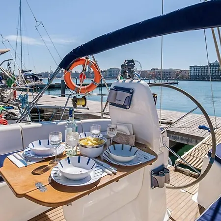 Charming Sailing Boat - Le Dimore Di Ines